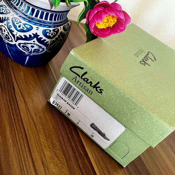 Clarks Dunbar Racer Loafers - Picture 7 of 7